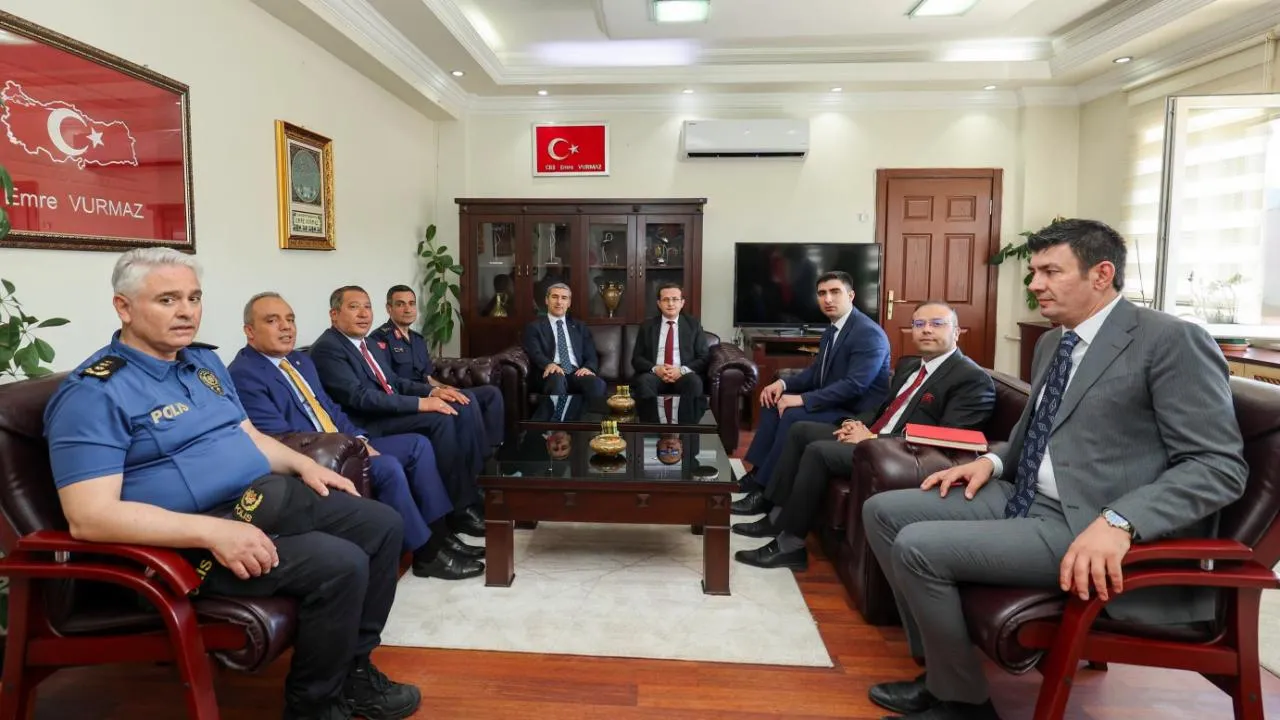 Vali Naci Aktaş Dinar’da 1