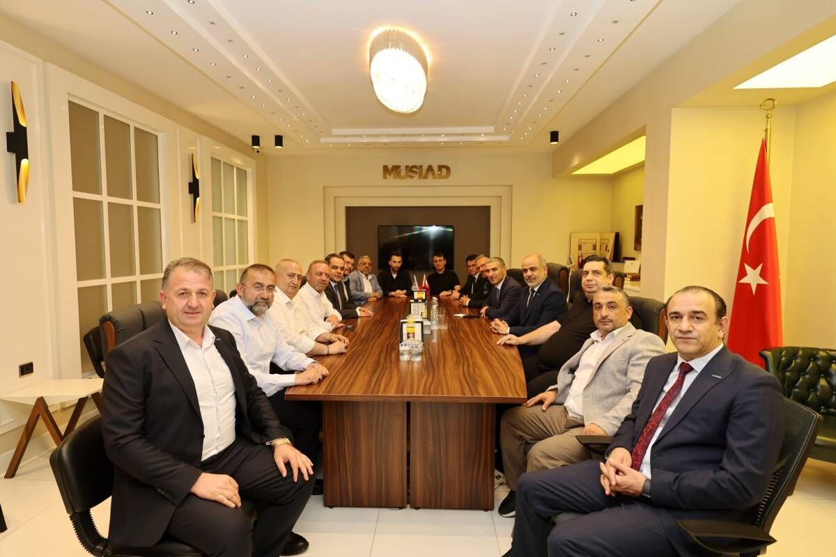 Vali Naci Aktaş Müsi̇ad'la Bir Araya Geldi 2