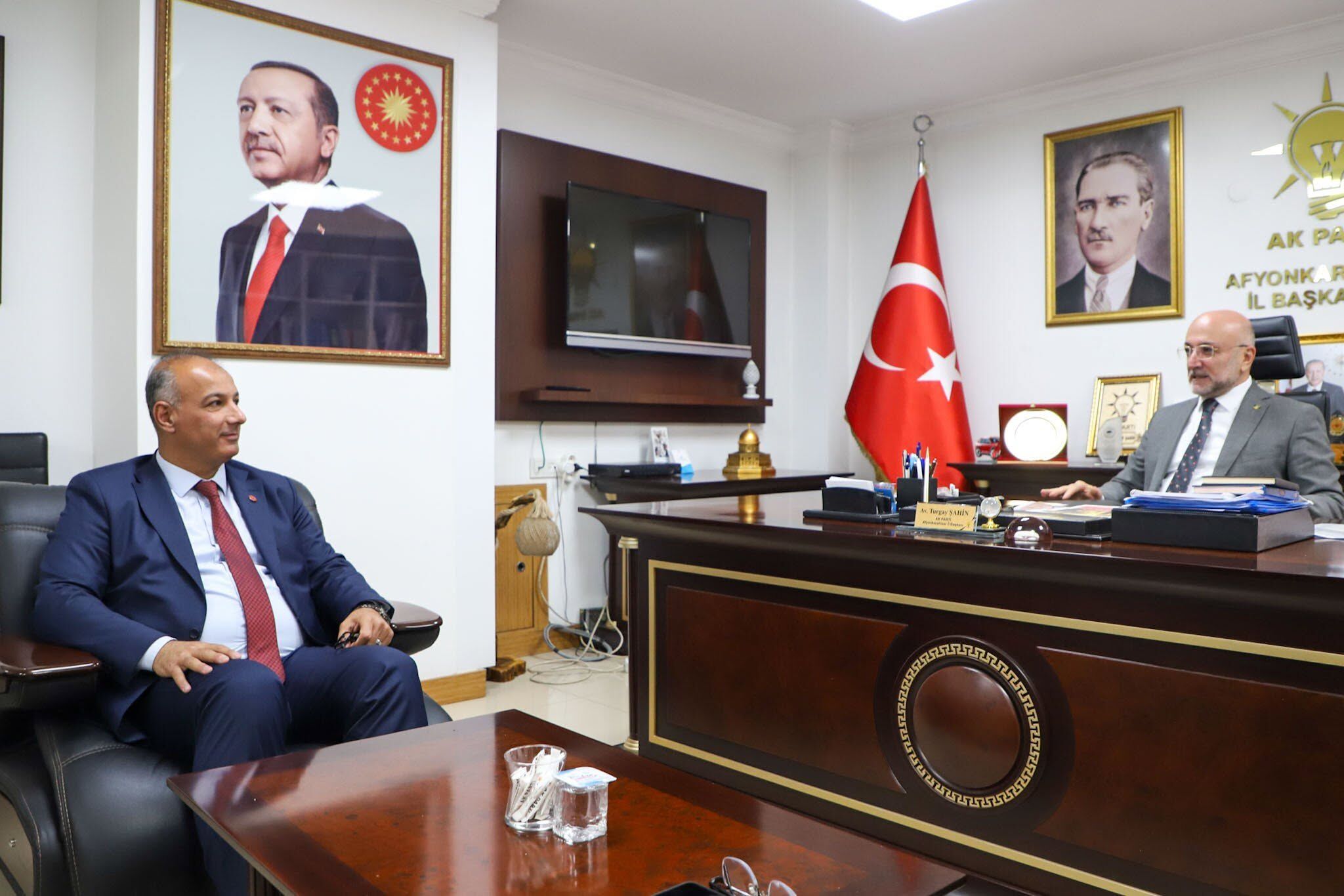 Yeni Müdür Kara'dan Başkan Şahin'e Ziyaret (1)
