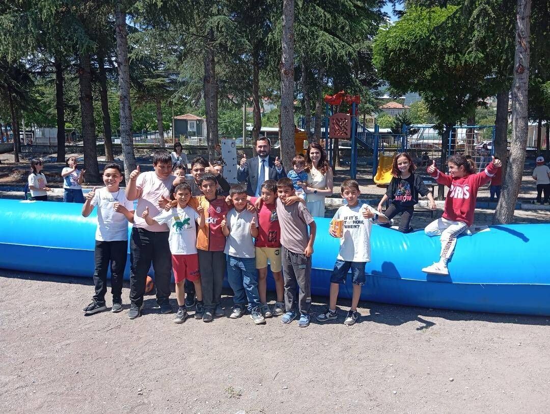Yeşilçiftlik Belediyesi’nden Çocuklara Tatil Hediyesi