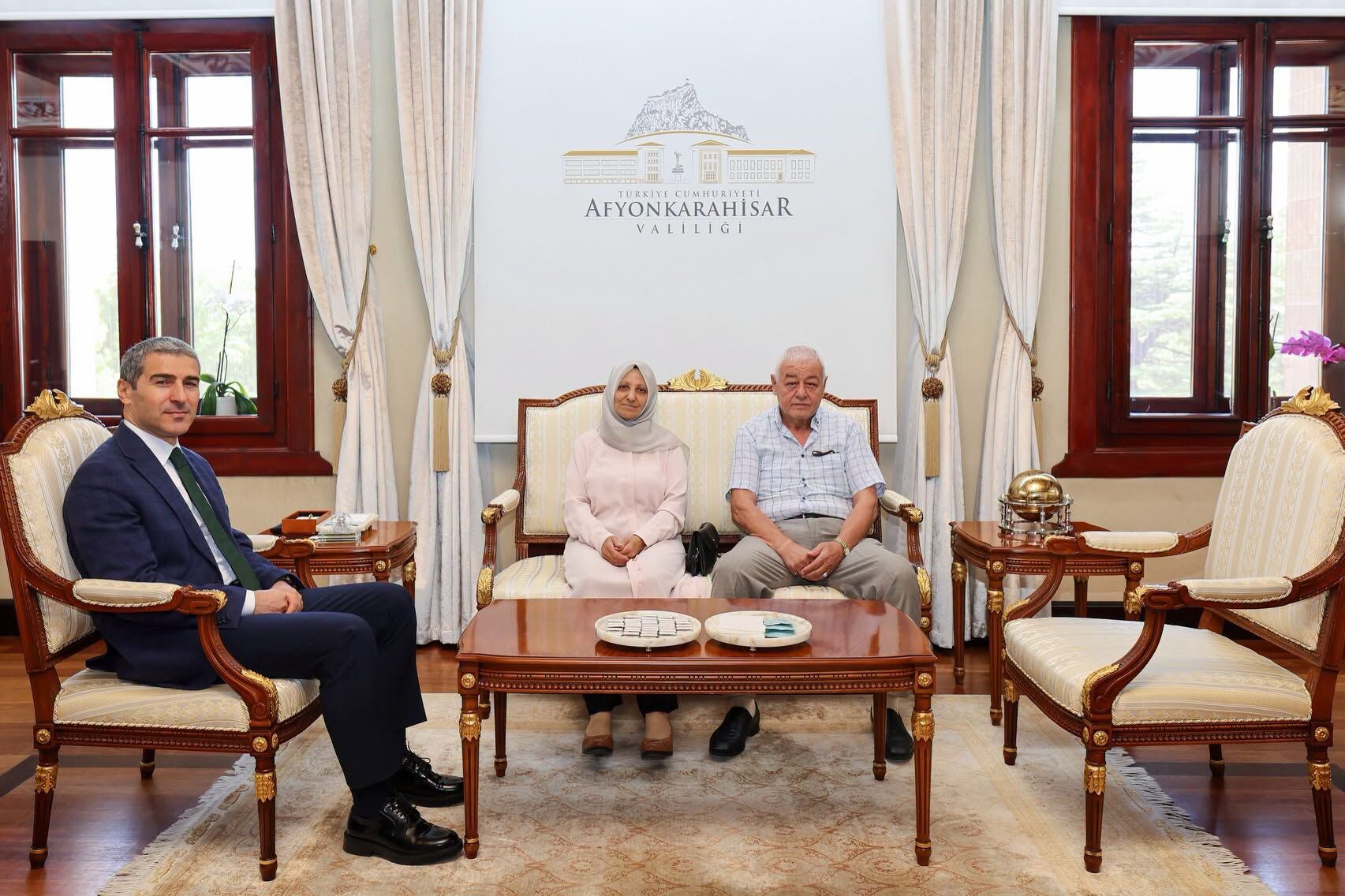 Afyon Valiliği’nde Anlamlı Buluşma (3)
