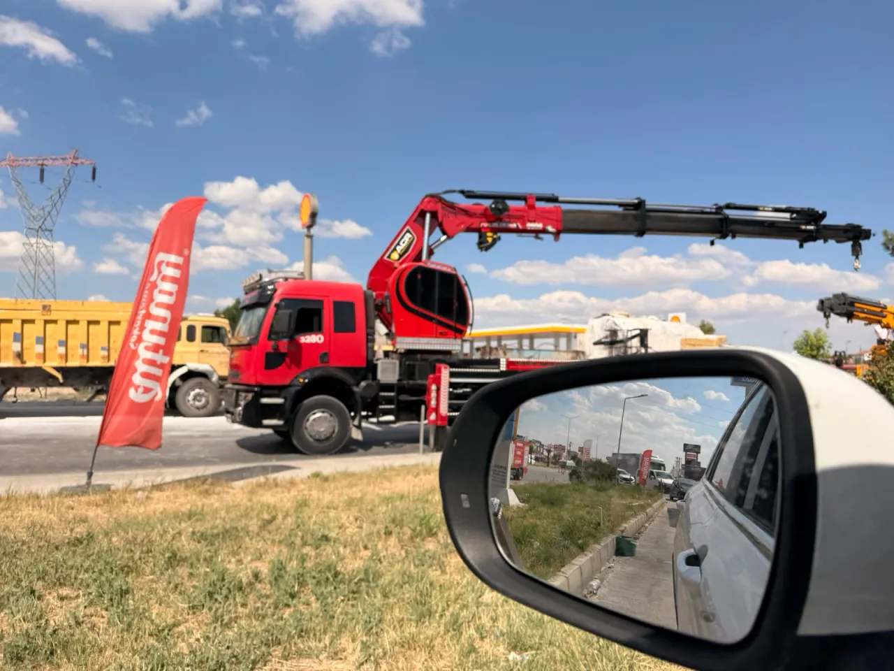 Afyon'da Mermer Çamuru Yüklü Tanker Devrildi (2)