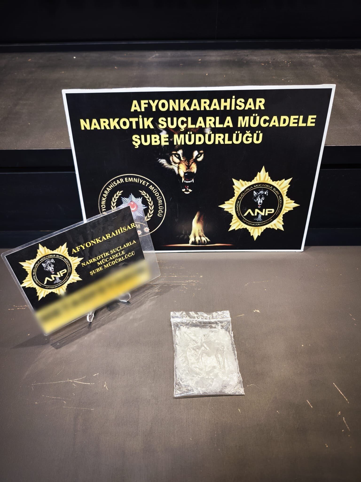 Afyon’da Narkoti̇k Operasyonu 3 Tutuklama-1