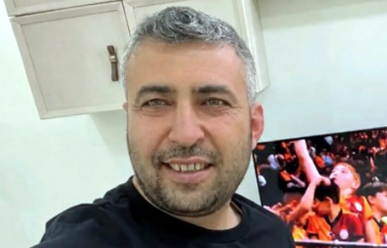 Afyon'da bıçaklı kavga: Esnaf hayatını kaybetti