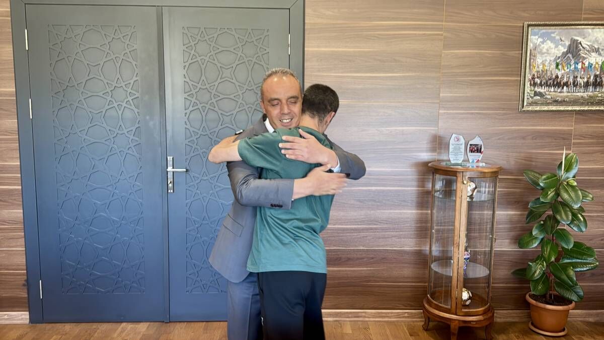 Müdür Erol'un Desteğiyle Fatih Yürümeye Başladı1
