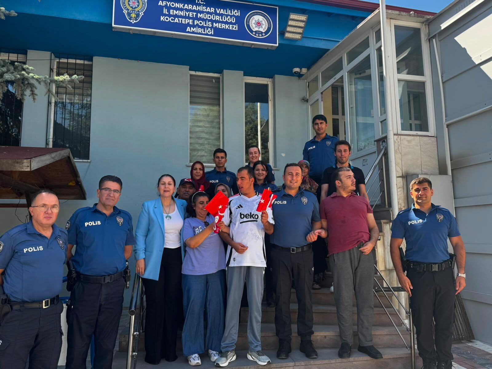 Otizmli Çocuklardan Kocatepe Karakoluna Teşekkür Ziyareti