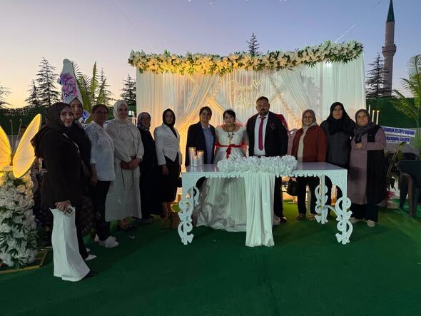 Özburun Belde Başkanı Fırat Akyıl’ın Mutlu Günü1