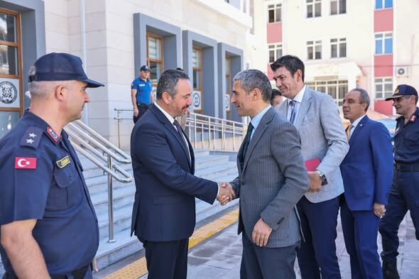 Sandıklı'da Yerel Gündem Vali Aktaş Protokolle Bir Araya Geldi 2