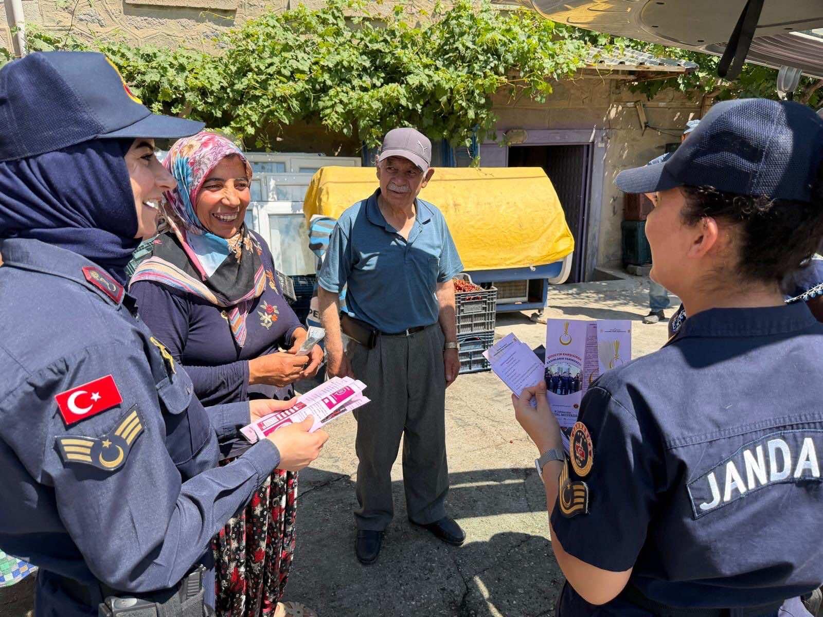 Sinanpaşa’da Kadına Şiddetle Mücadele Eğitimi (4)