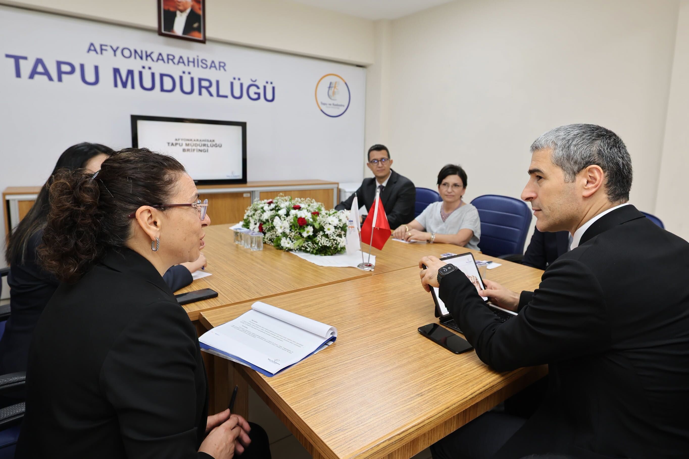 Valisi Aktaş’tan Tapu Müdürlüğü’ne Ziyaret (3)