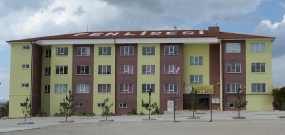 A Y F E R C E Y L A N E M E T F E N L İ S E S İ