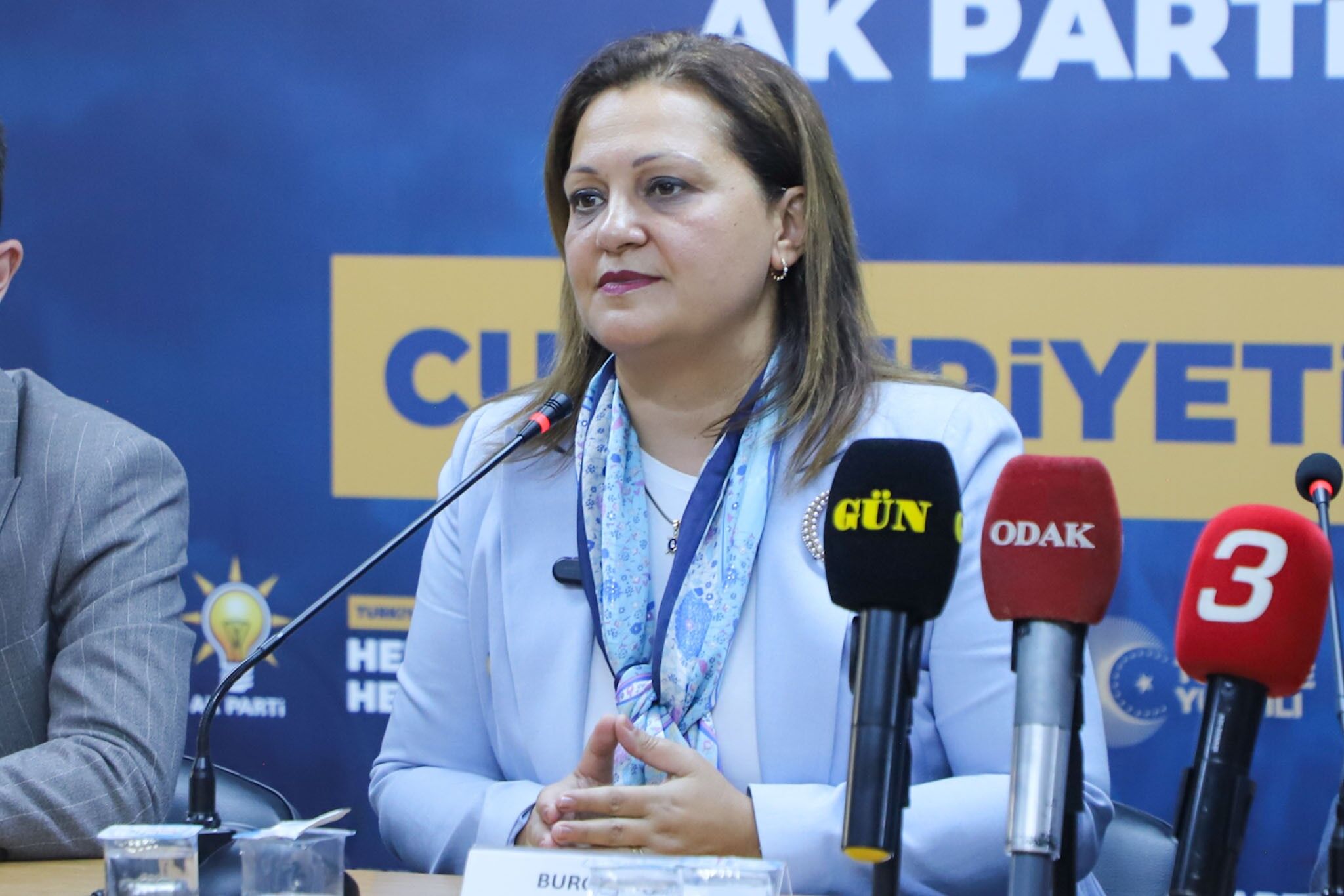 Ak Parti Afyon Teşkilatından 25.Yıl Coşkusu (12)