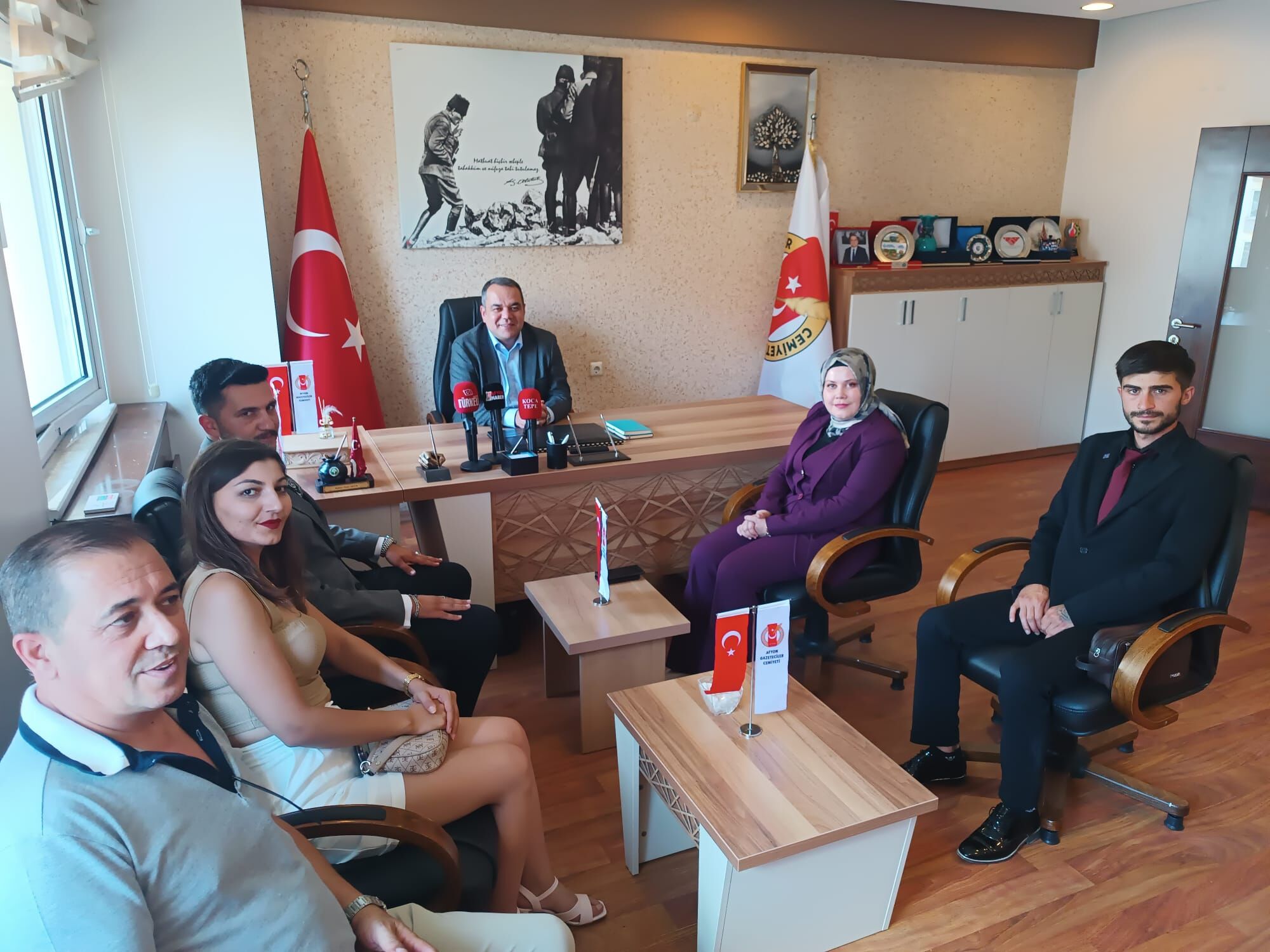 Anahtar Parti Gençlik Kollarından Afyon Gazeteciler Cemiyeti’ne Ziyaret (2)