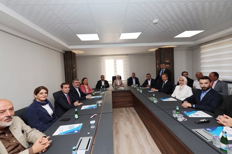 Bakan Göktaş Ve Vali̇ Aktaş’tan Emi̇rdağ’da Yoğun Temaslar 2