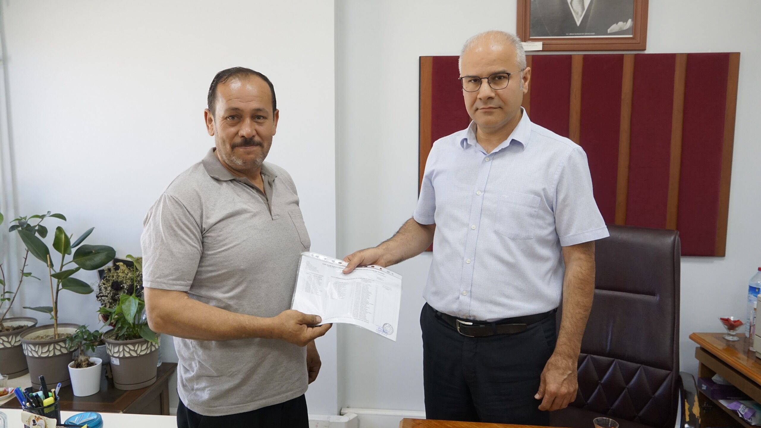 Başkan Kürşat Ağduk Mazbatasını Aldı (1)