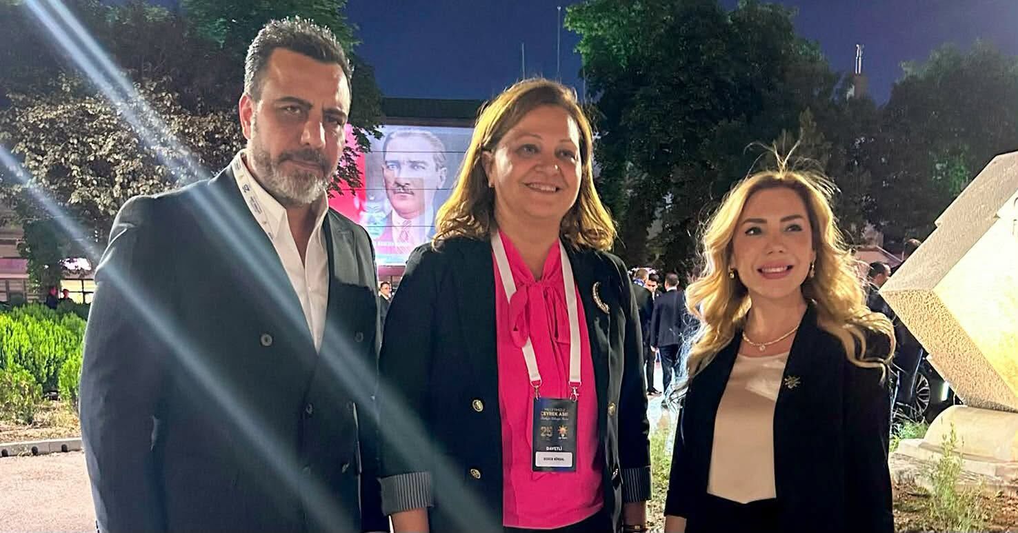 Burcu Koksal Ak Parti-2