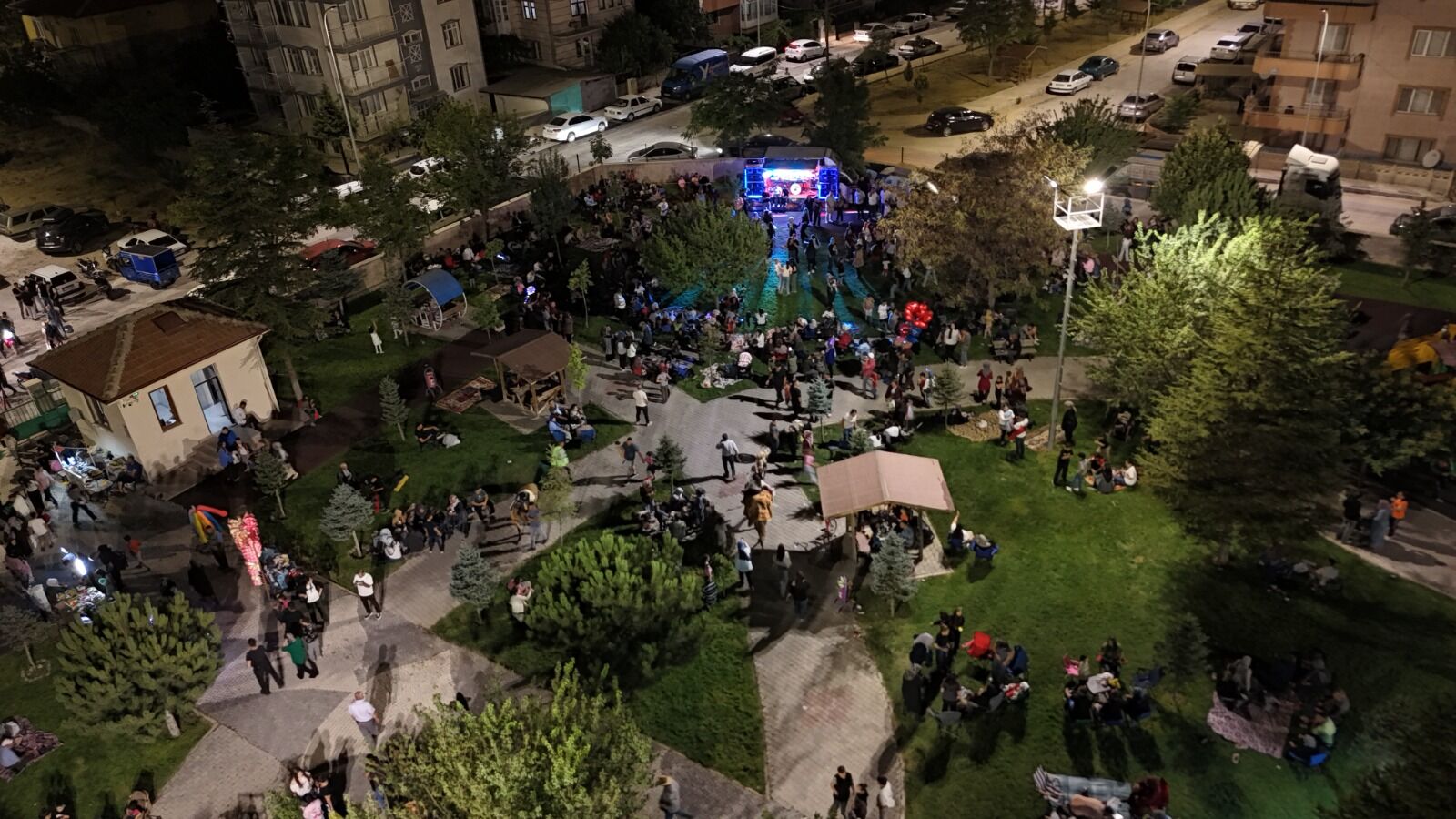 Fatih Mahallesi Unutulmaz Bir Gece Yaşadı (3)