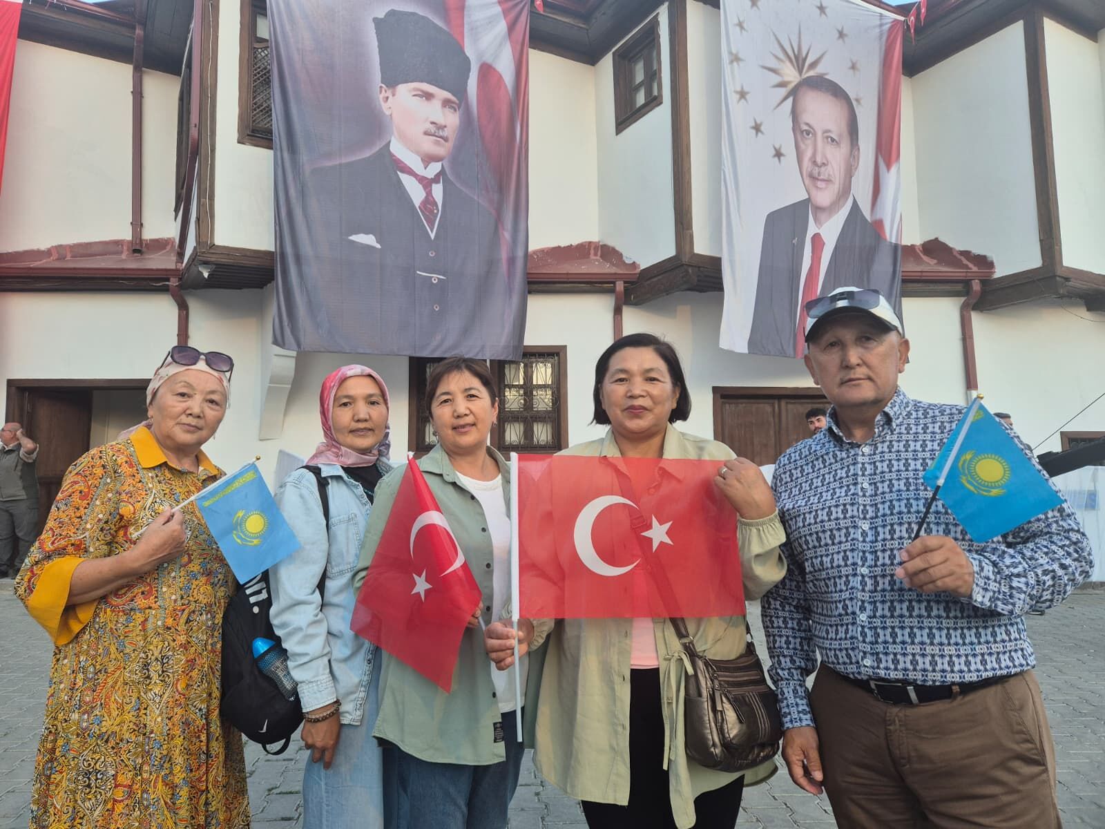 Kazakistan Afyon (3)