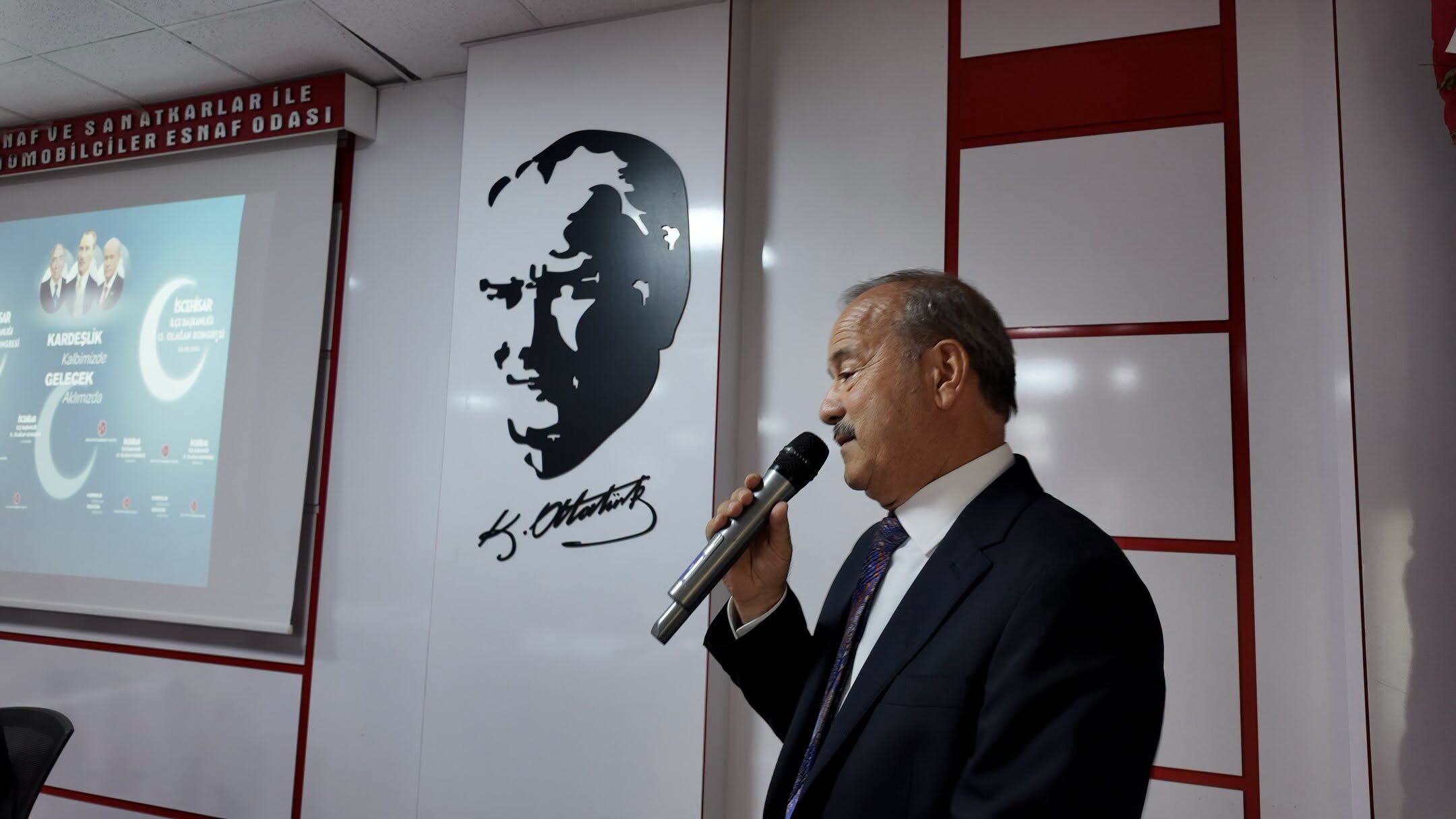 Mehmet Taytak Ve Teşki̇lat Mensuplari Bi̇r Arada4