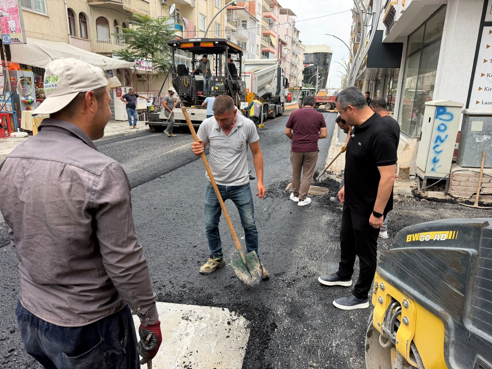 Mezbahane Caddesi Baştan Aşağı Yenilendi (3)