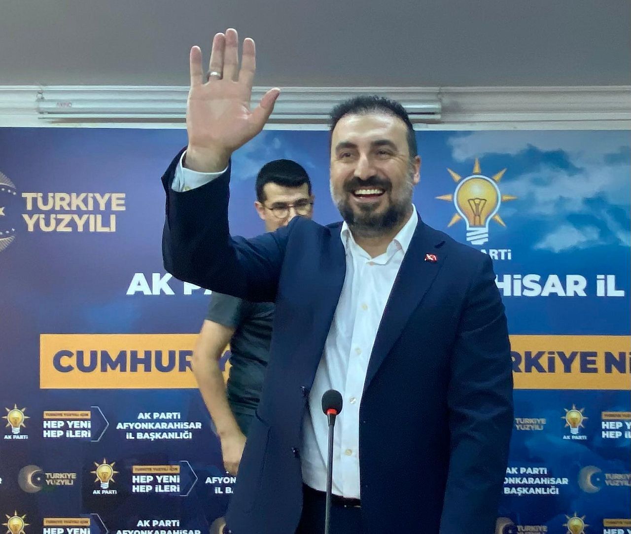 Ozgur Kavak Hakkinda
