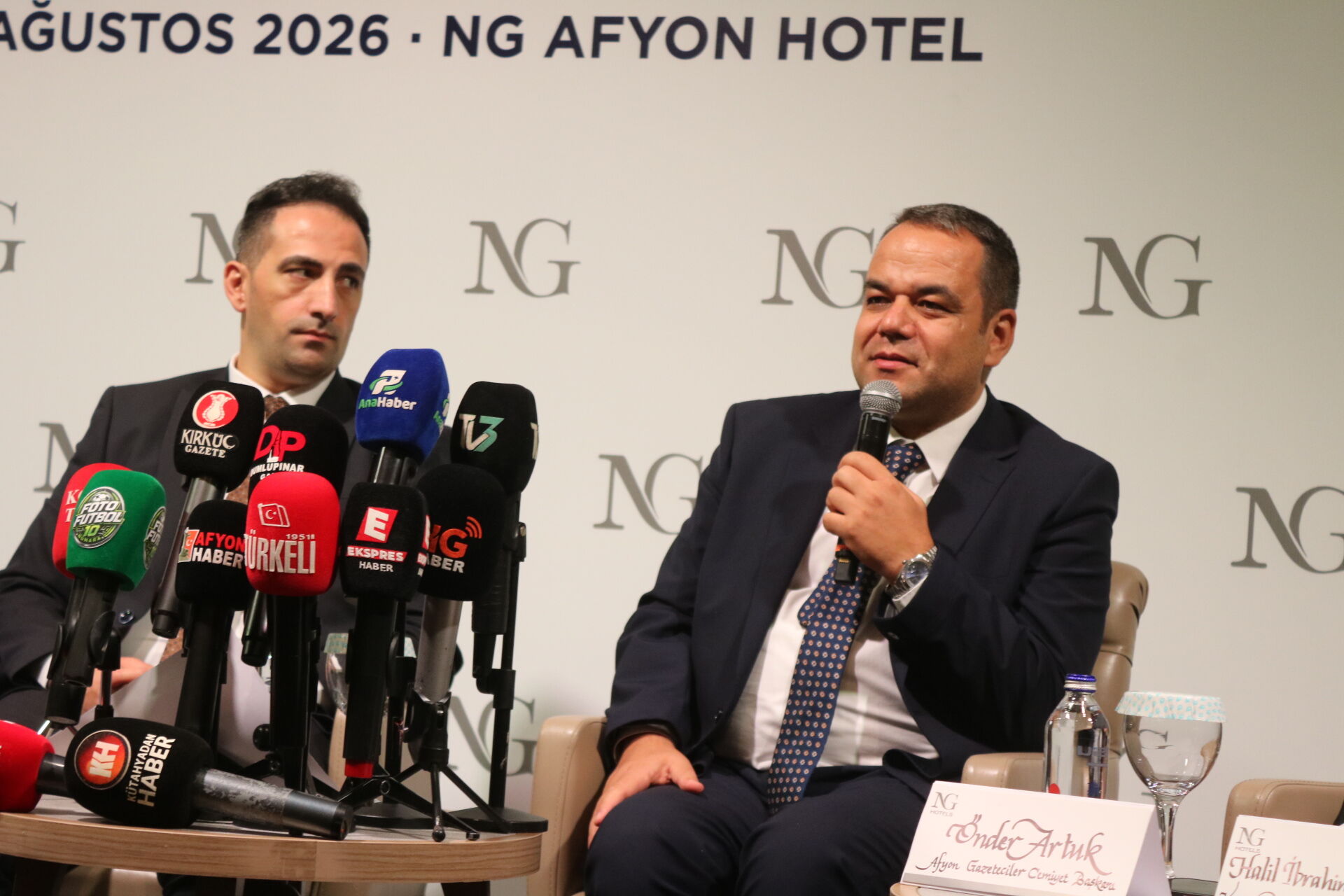 Yerel Basının Geleceği Afyon’da Masaya Yatırıldı (9)