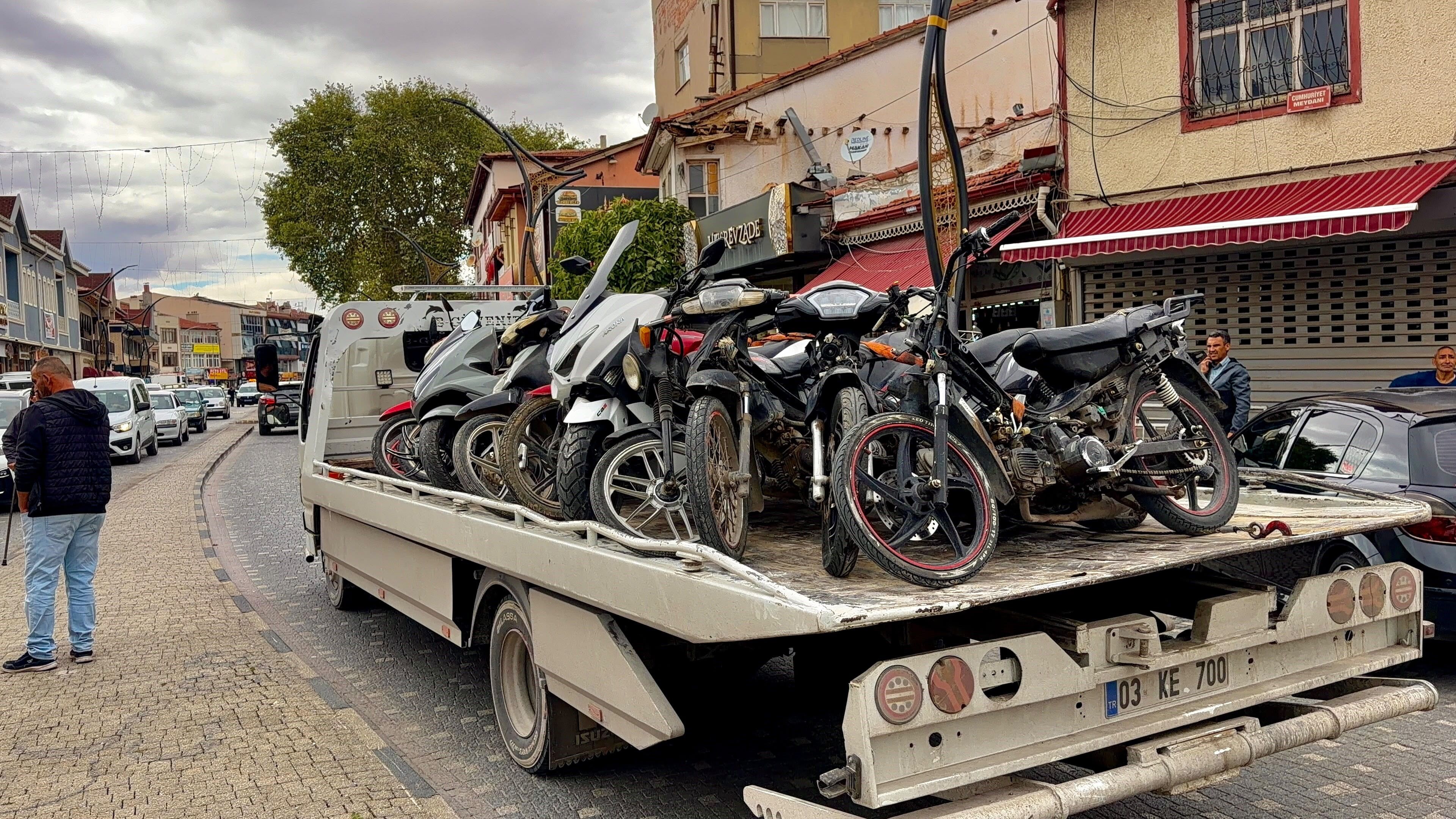 Afyon’da 52 Motosiklet Trafikten Men Edildi (3)