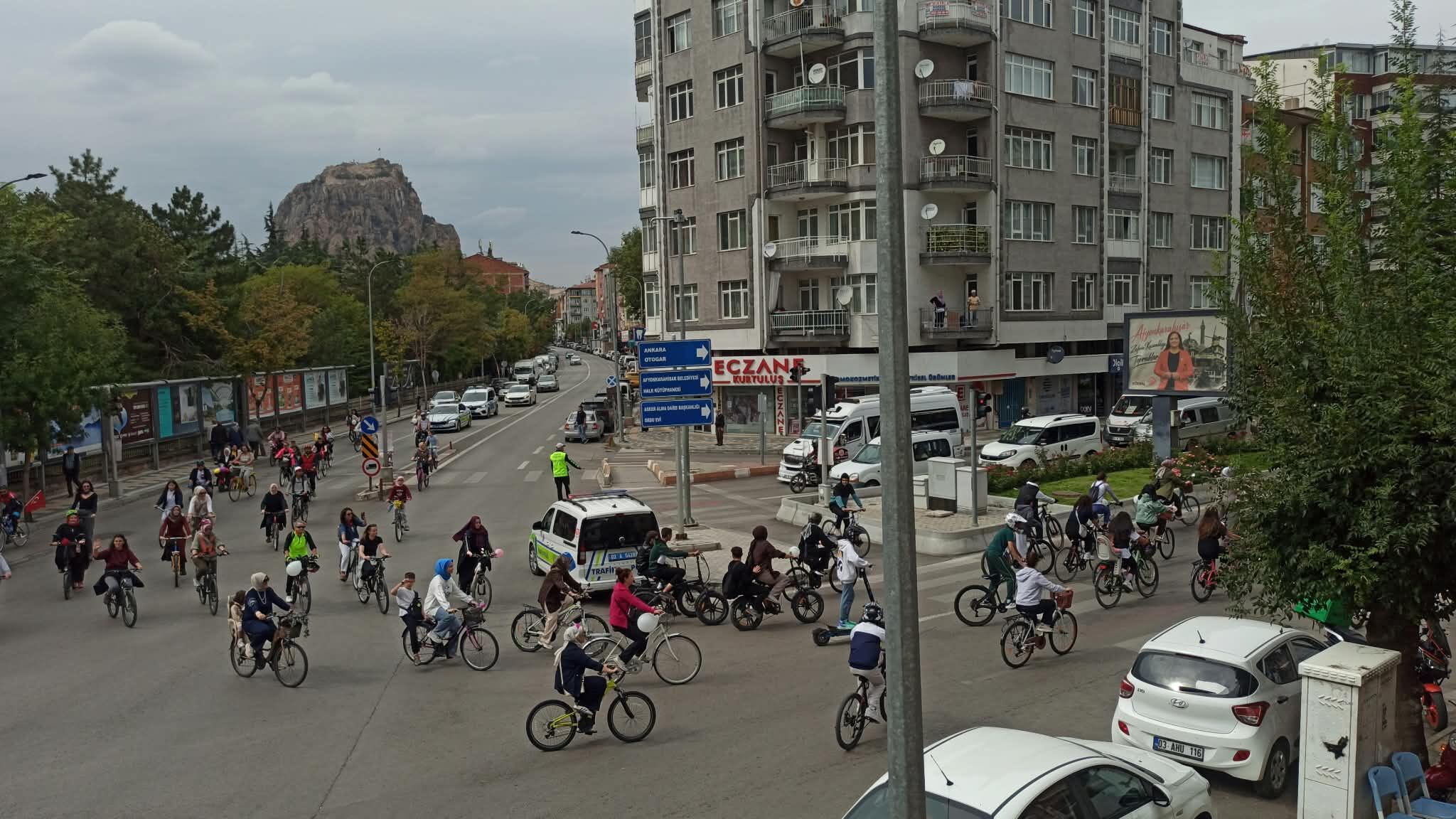 Afyon'da Kadınlar 9. Kez Pedal Çevirdi (4)