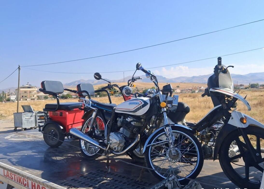 Afyon’da Motosiklet Sürücülerine Yönelik Denetim Yapıldı (1)