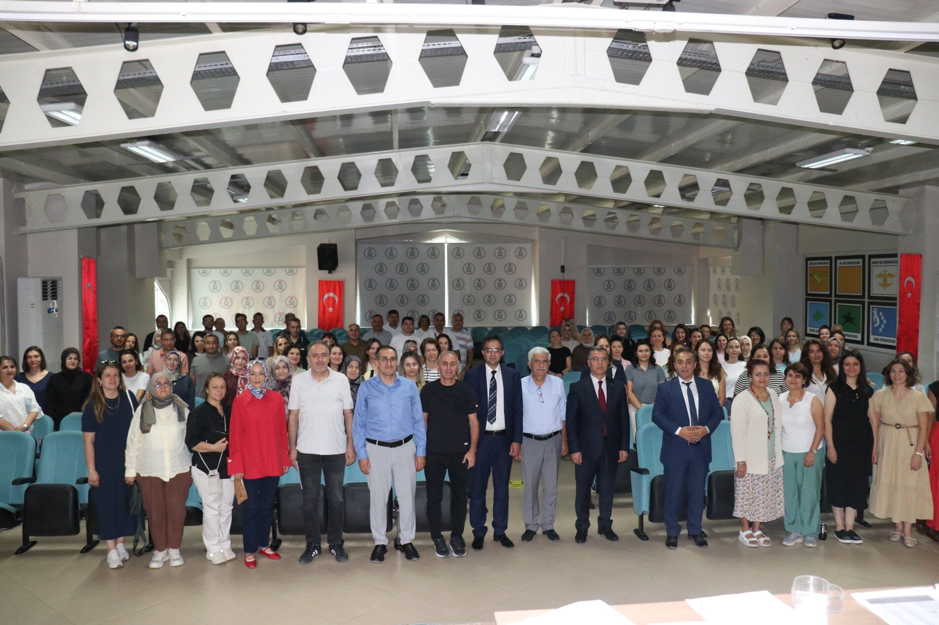 Afyon’da Sene Başı Öğretmenler Kurulu Toplantısı Yapıldı