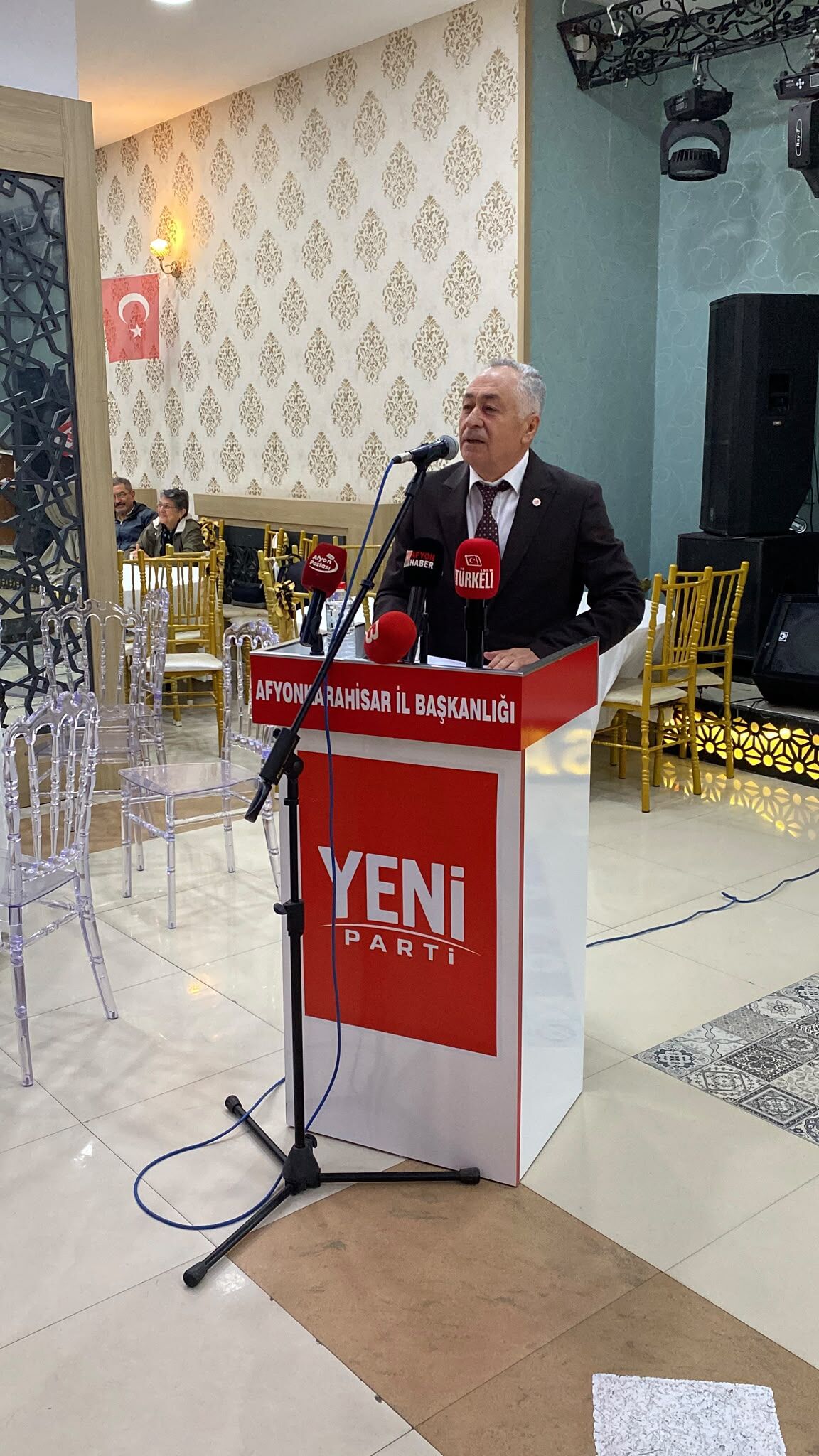 Hasan Karadeniz “Eski Kırgınlıkları Bir Yana Bırakmalıyız” (2)