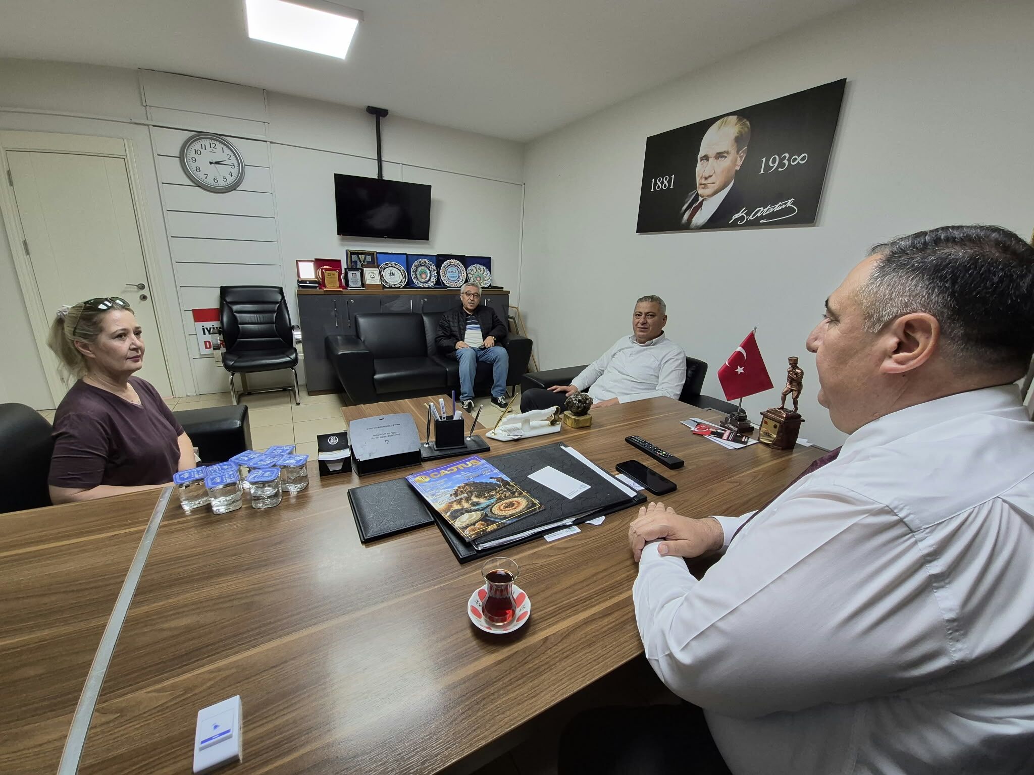 İyi̇ Parti Afyon’da Kadın Politikaları Masaya Yatırıldı (2)
