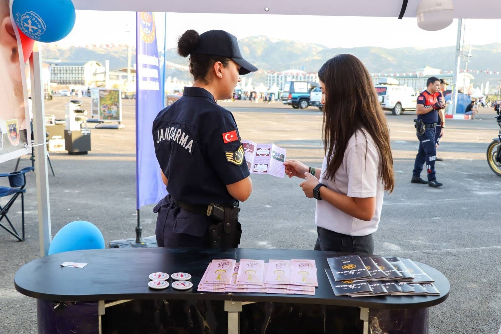 Jandarmadan Binlerce Kişiye Kades Bilgilendirmesi (1)