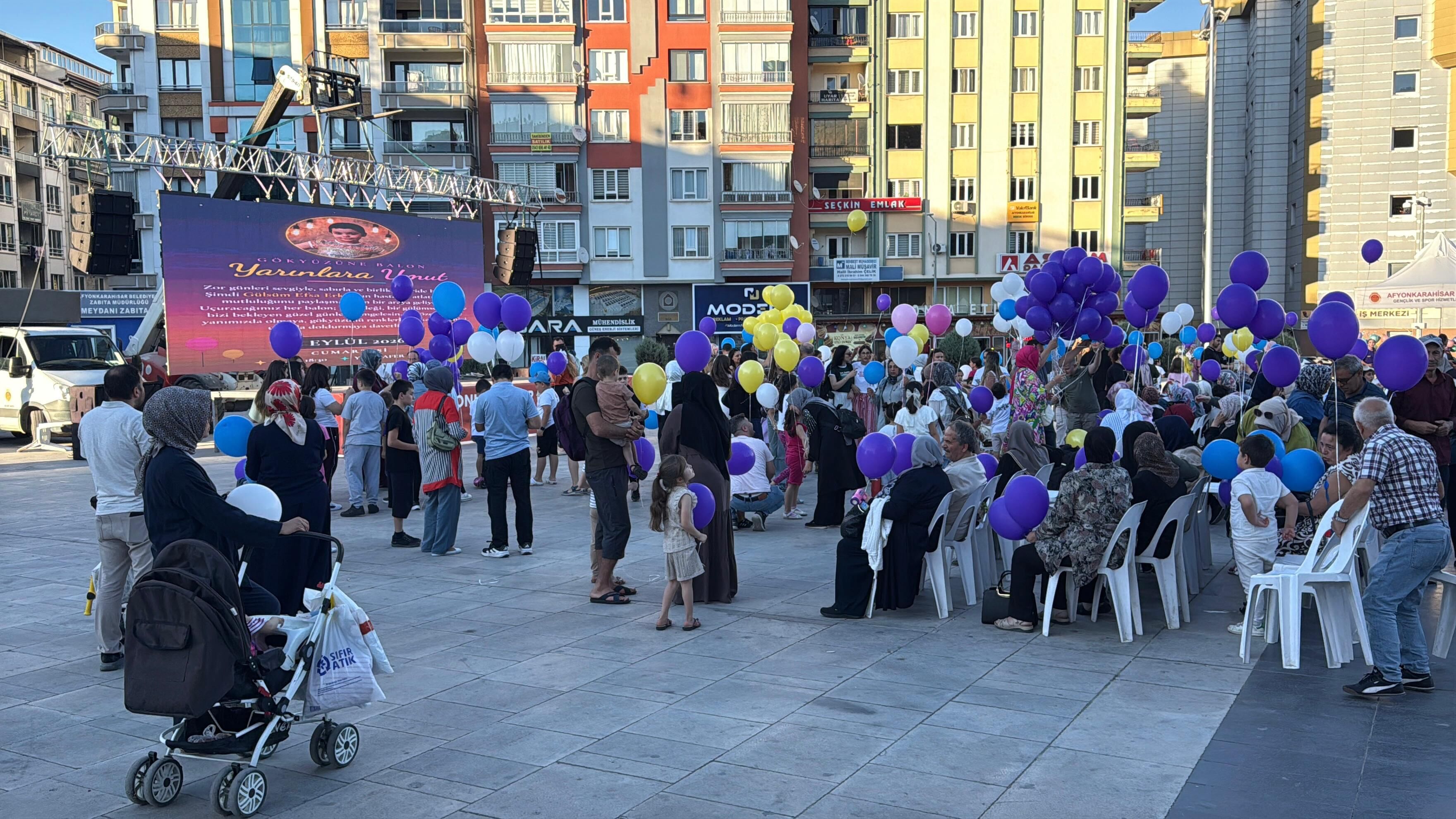 Kanseri Yenen Gülsüm Efsa Için Gökyüzü Balonlarla Doldu (5)