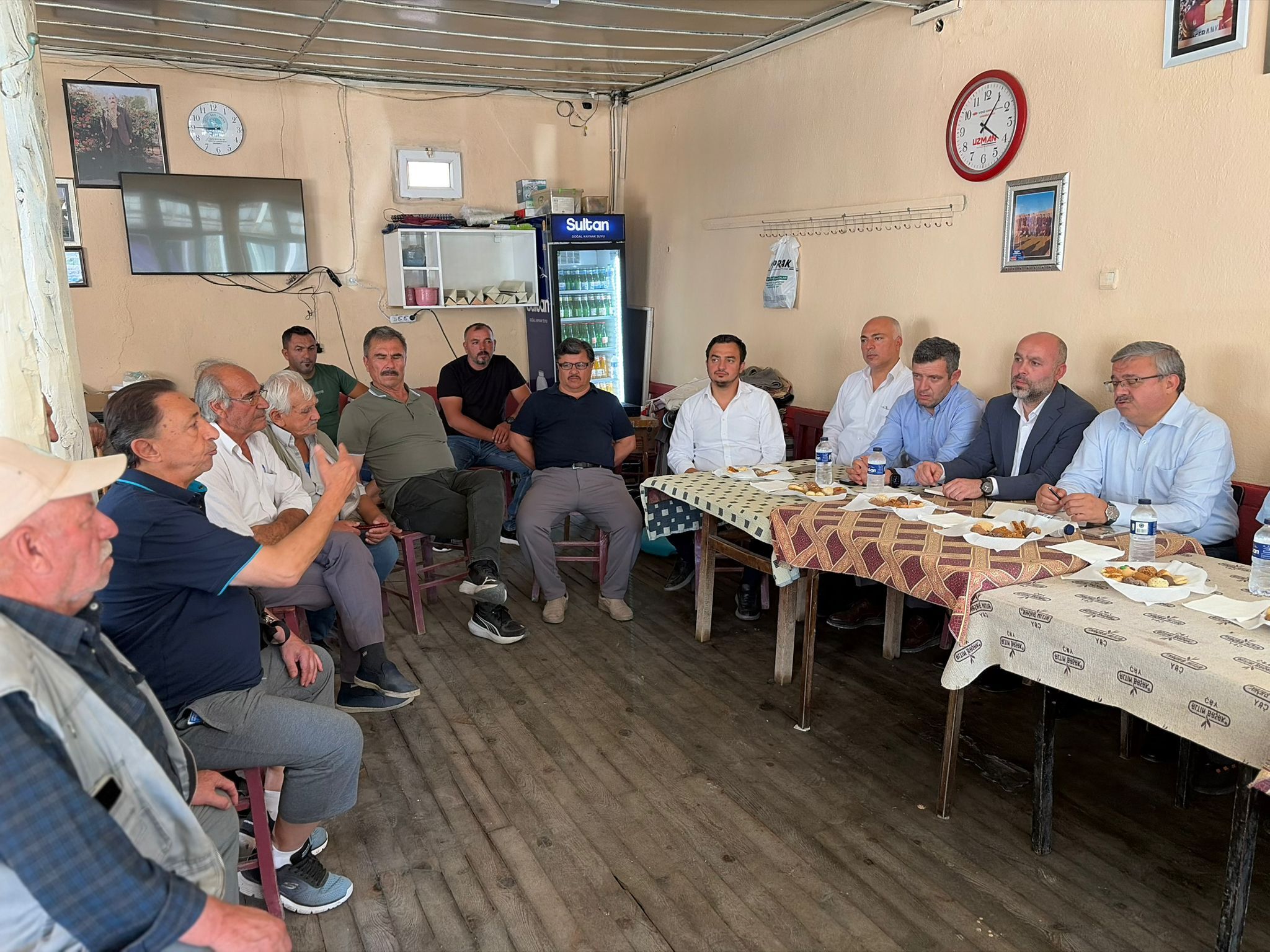 Milletvekili Yurdunuseven Sahada Olmaya Devam Edeceğiz (2)
