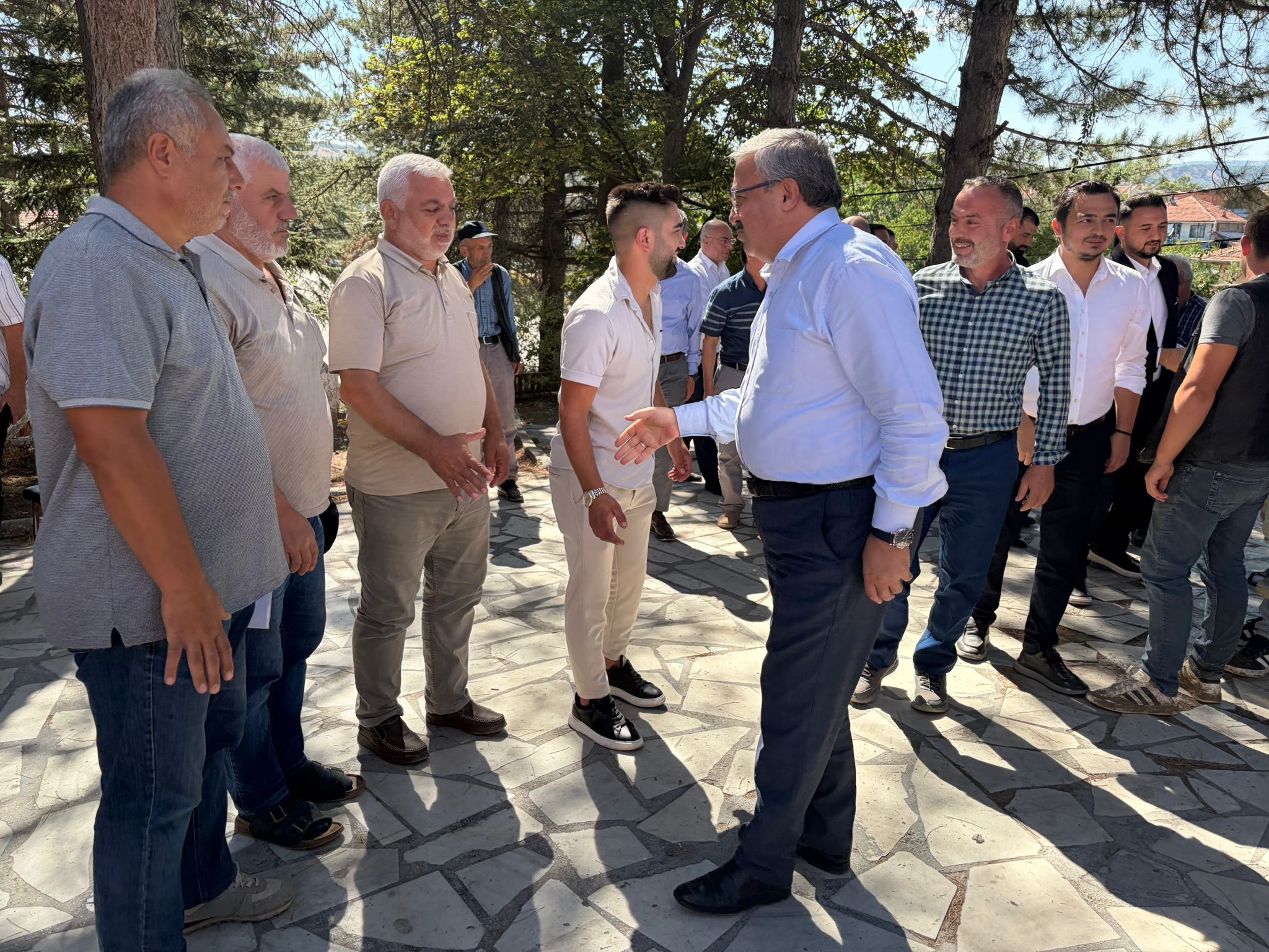 Milletvekili Yurdunuseven Sahada Olmaya Devam Edeceğiz (3)