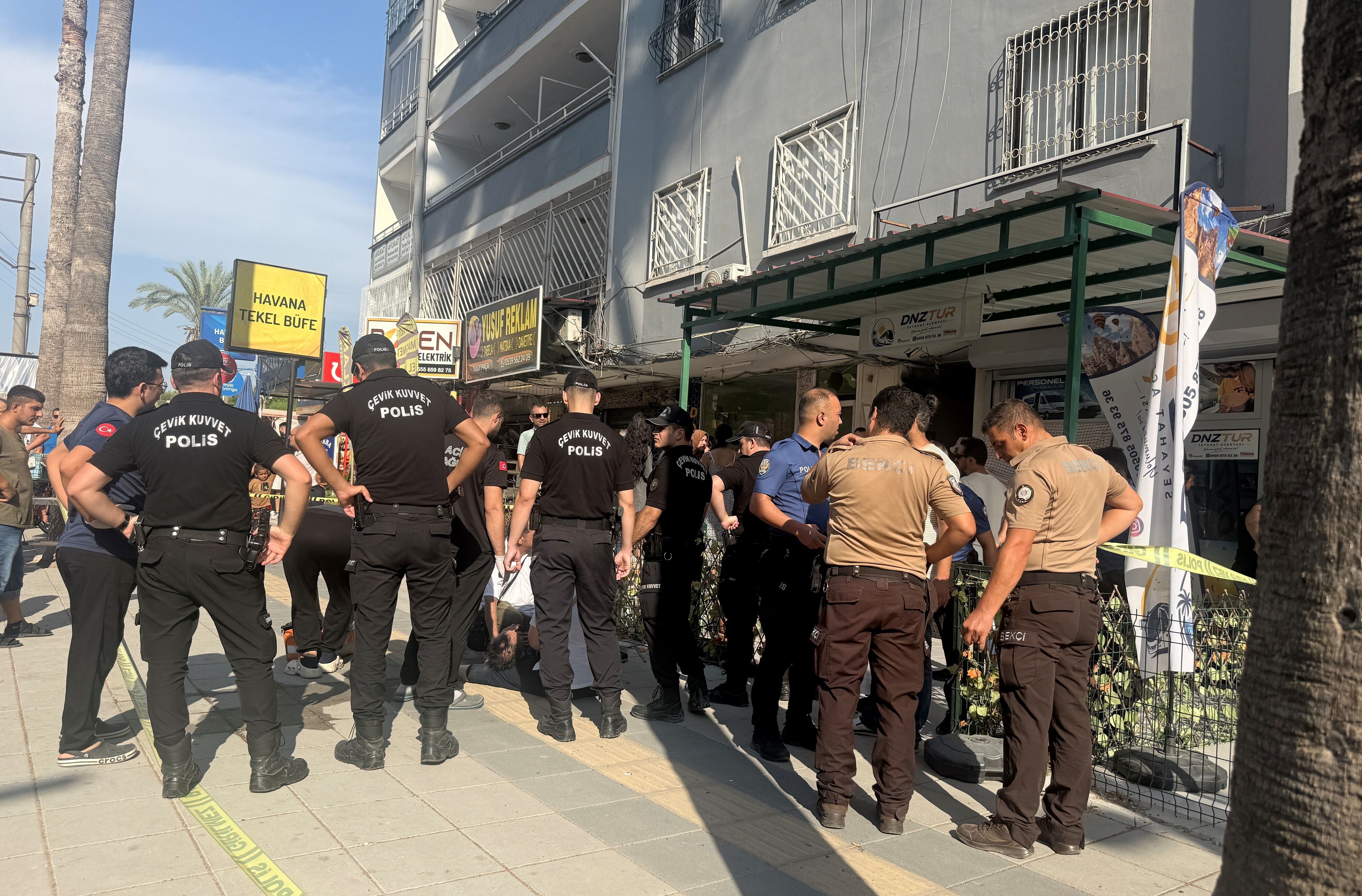 Uzaklaştırma Kararı Bulunan Koca Dehşet Saçtı (2)
