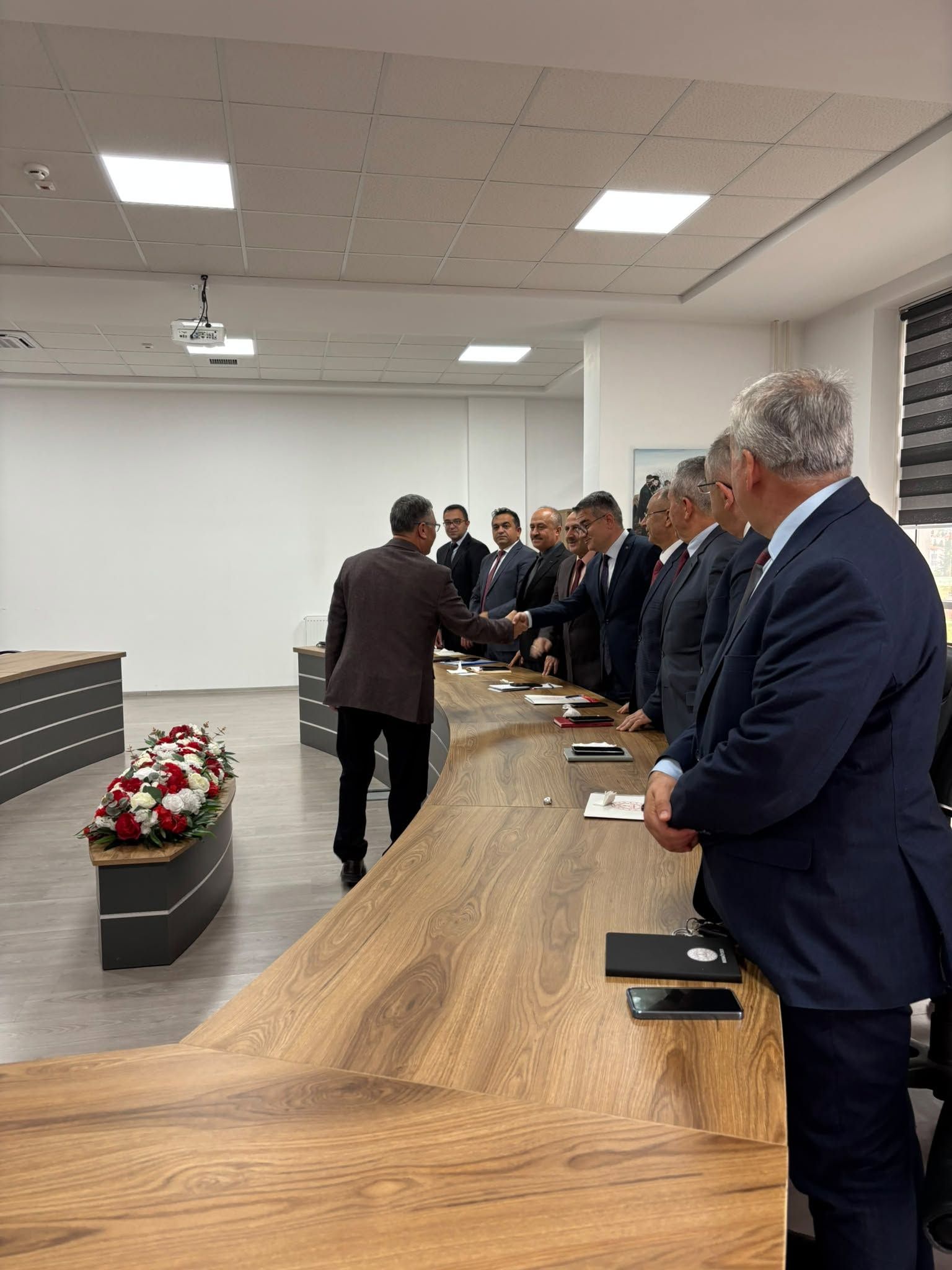 AFYON’DA EĞİTİM GÜNDEMİ MASAYA YATIRILDI (1).jpg