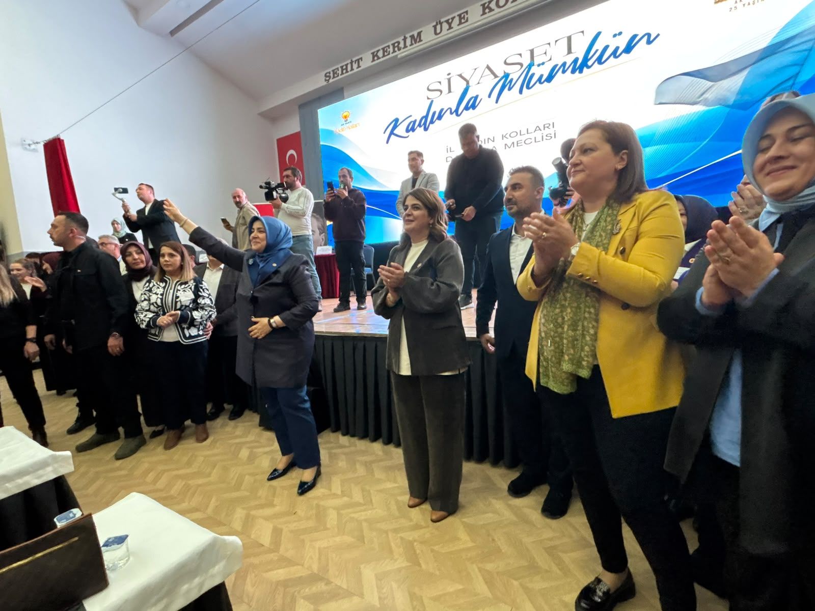Ak Parti Kadın Kolları Genel Başkanı Afyonkarahisar’da! Teşkilata Önemli Mesajlar (29)