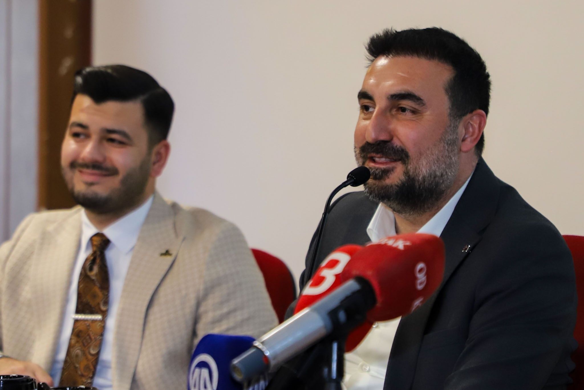 Akü’de “Kampüs Hattı” Programı Yoğun İlgi Gördü (4)