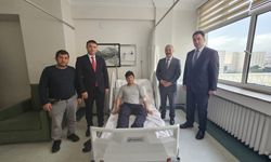 Afyon Mhp Heyeti Kahraman Askeri Ziyaret Etti