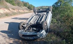 Afyon'da takla atan araçta 3 kişi yaralandı