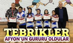 Afyonlu çocuklar badmintonda bölge şampiyonu oldu