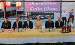 Bayramlaşma töreni Taş Medrese'de yapıldı