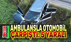 Afyon'da ambulansla otomobil çarpıştı, 5 kişi yaralandı