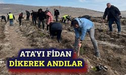 Ata’yı fidan dikerek andılar