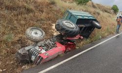 Afyonkarahisar'da devrilen traktörde 2 kişi yaralandı