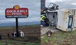 Toteme çarpan otomobilin sürücüsü öldü