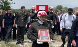 Kıbrıs Gazisi toprağa verildi