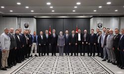 Afyonlu bakan, Afyon AK Partili siyasetçileri Ankara'da topladı
